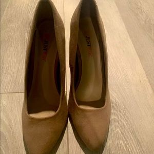 Just Fab Heels Pumps Arcadia Worn Once Tan 4 Inch